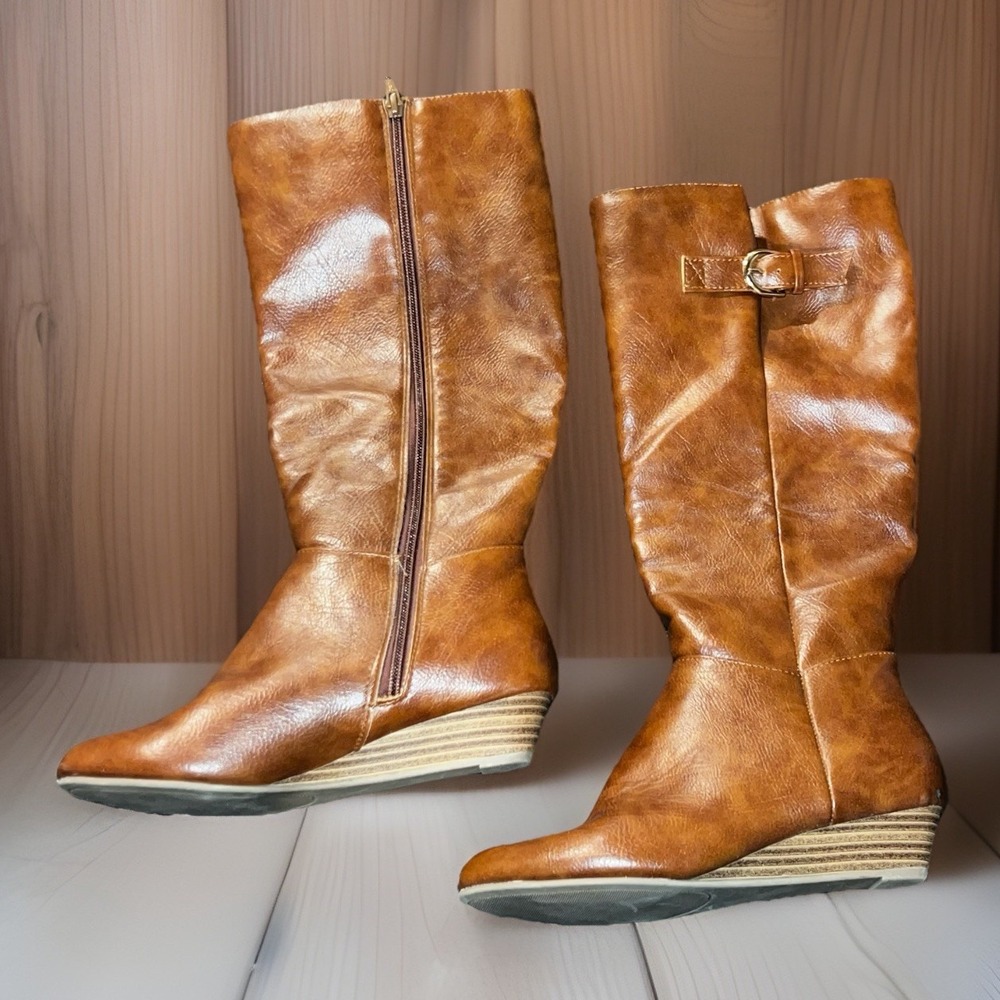 SO Shibainu Color Cognac Size 6 Women's Tall Wedge Boots Retails $69.99‎